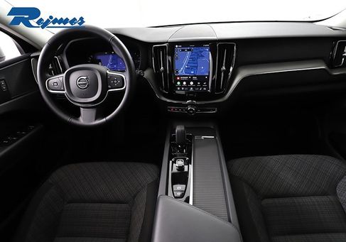 Volvo XC60, 2025