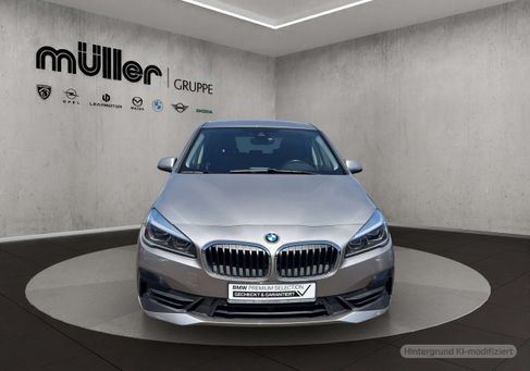 BMW 225, 2021