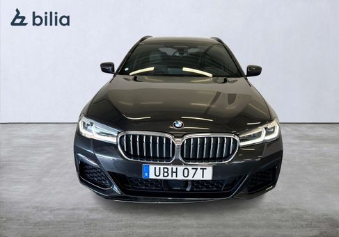 BMW 530, 2021