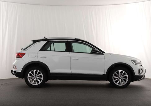 Volkswagen T-Roc, 2023 3