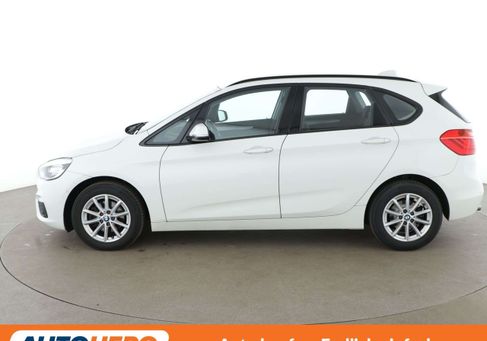BMW 218, 2017