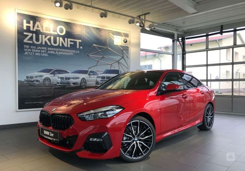 BMW 220, 2021
