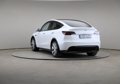 Tesla Model Y, 2023 2