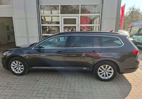 Volkswagen Passat Variant, 2023 3
