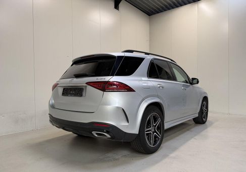 Mercedes-Benz, 2020 3