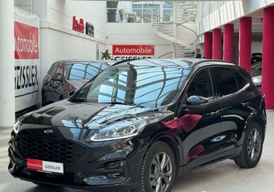 Ford Kuga, 2022