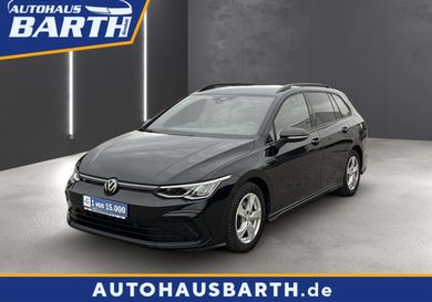 Volkswagen Golf, 2024