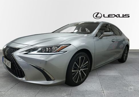 Lexus ES, 2023