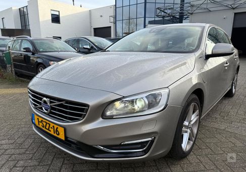 Volvo V60, 2013