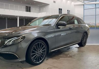 Mercedes-Benz E 300, 2019