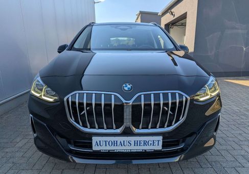BMW 218, 2025