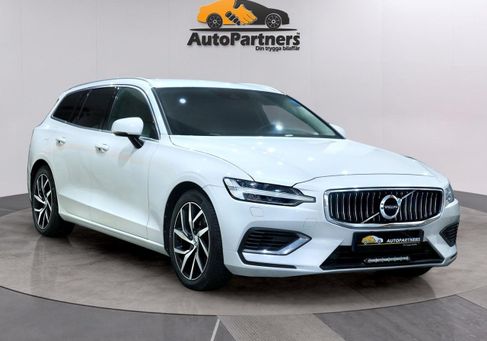 Volvo V60, 2022