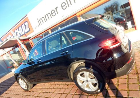 Mercedes-Benz GLC 300, 2021