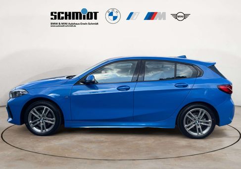 BMW 118, 2021