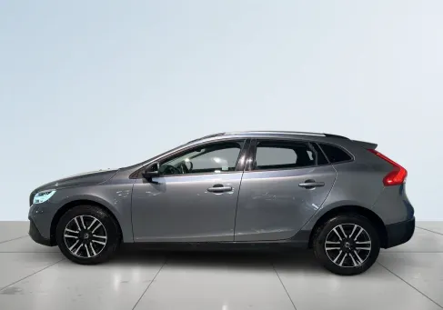 Volvo V40 Cross Country, 2018 3