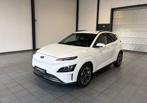 Hyundai Kona, 2023 3