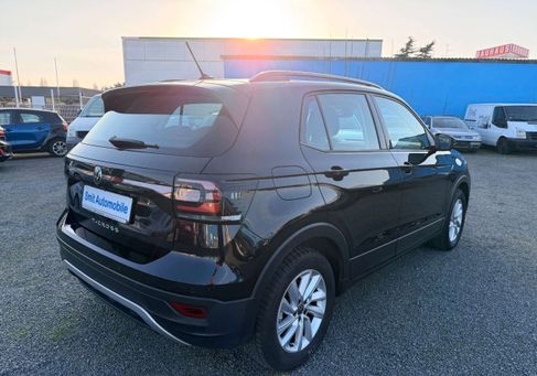 Volkswagen T-Cross, 2021