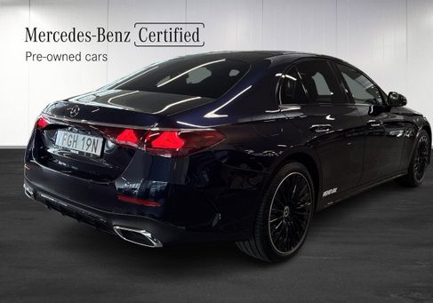 Mercedes-Benz E 300, 2026 3