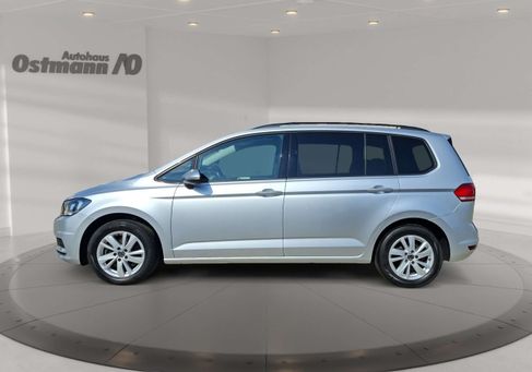 Volkswagen Touran, 2023 2