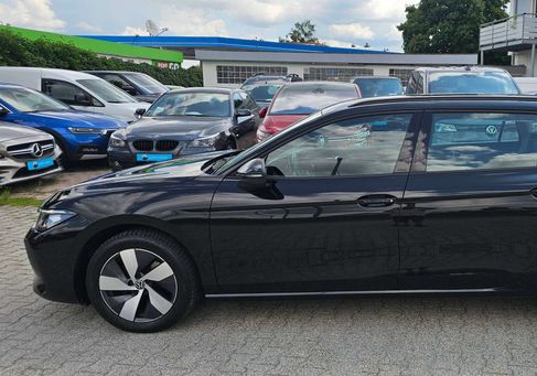 Volkswagen Passat Variant, 2024 3