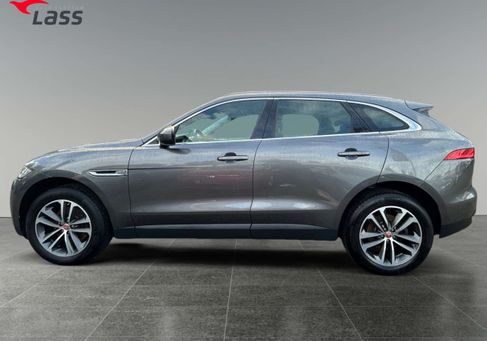Jaguar F-Pace, 2018 3