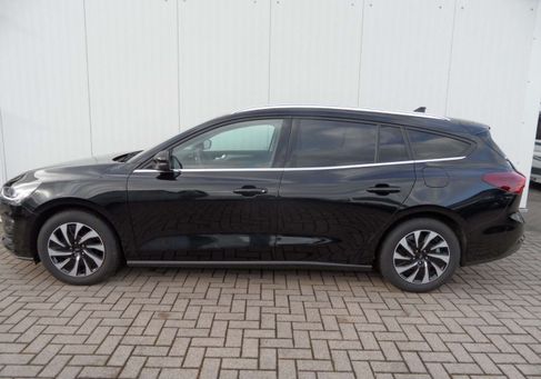 Ford Focus, 2024 3