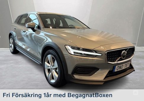 Volvo V60 Cross Country, 2024