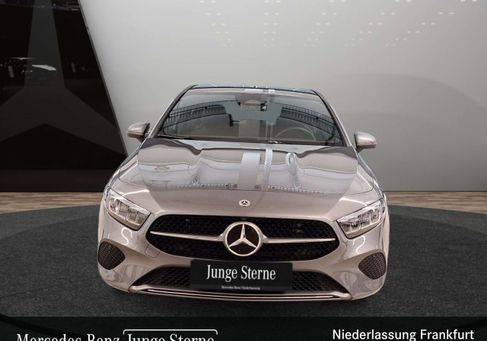 Mercedes-Benz A 200, 2026