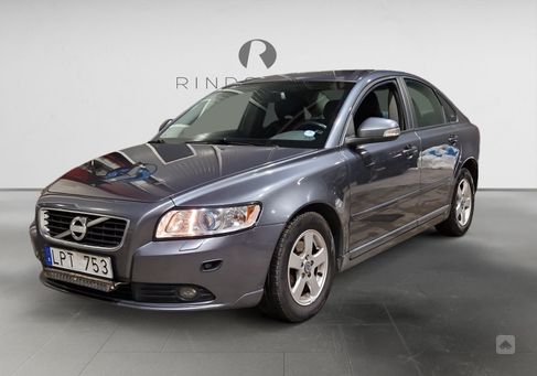 Volvo S40, 2011