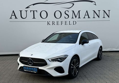 Mercedes-Benz CLA 200, 2023