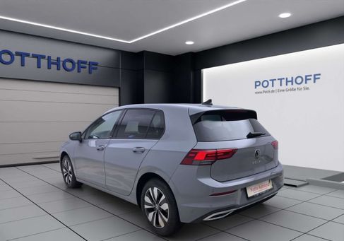 Volkswagen Golf, 2024 3