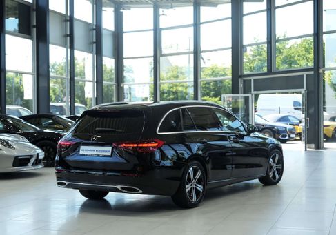 Mercedes-Benz C 220, 2022