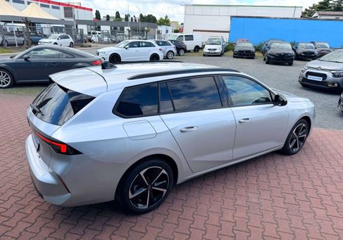 Opel Astra, 2024