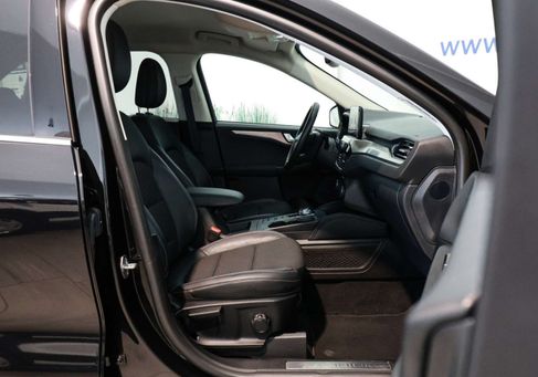 Ford Kuga, 2020