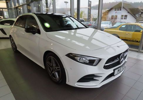 Mercedes-Benz A 180, 2022