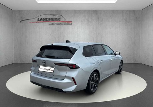 Opel Astra, 2024