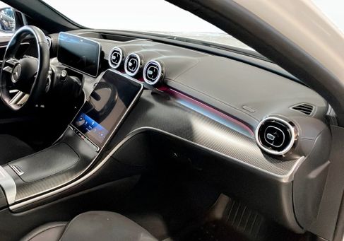 Mercedes-Benz C 300, 2024 3