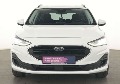 Ford Focus, 2022 3
