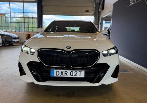 BMW 520, 2025