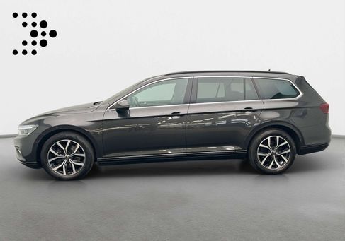 Volkswagen Passat Variant, 2023 3