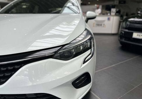 Renault Clio, 2022