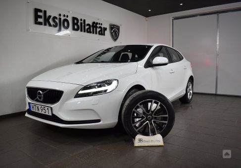 Volvo V40, 2017