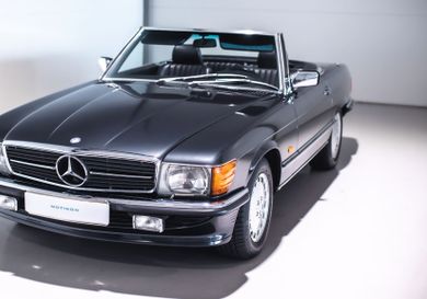 Mercedes-Benz SL 300, 1989