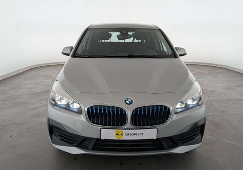 BMW 225, 2018
