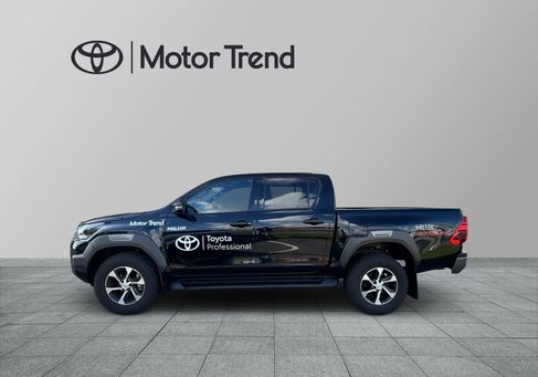 Toyota Hilux, 2025 3