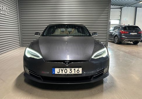 Tesla Model S, 2020 2