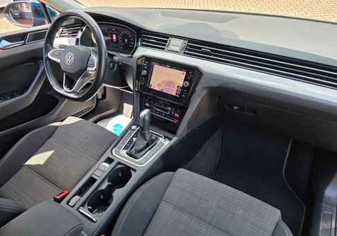 Volkswagen Passat Variant, 2021