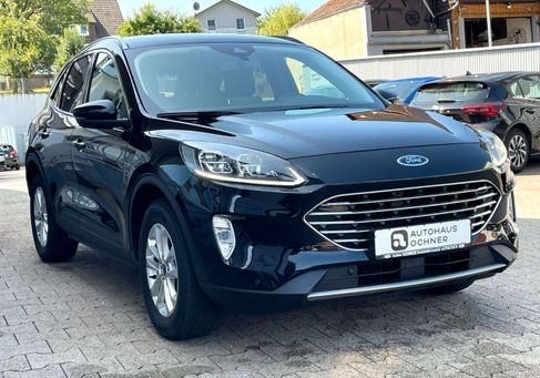 Ford Kuga, 2022