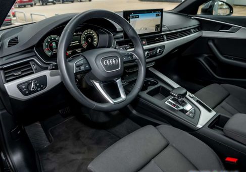 Audi A4, 2023