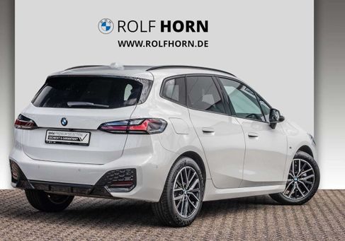 BMW 220, 2024 2